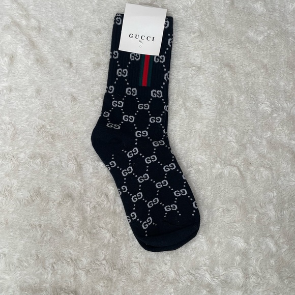 Gucci Black and White Patterned Men's Socks - Picture 2 of 2